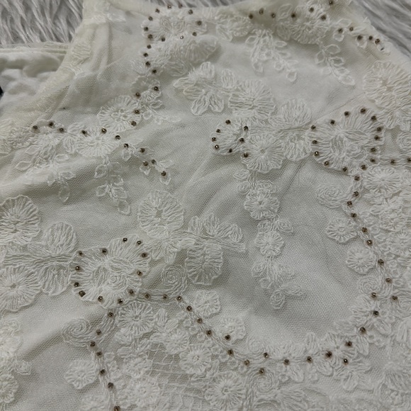 WHBM women’s white beaded embroidered lace tank top size xs - Picture 5 of 6